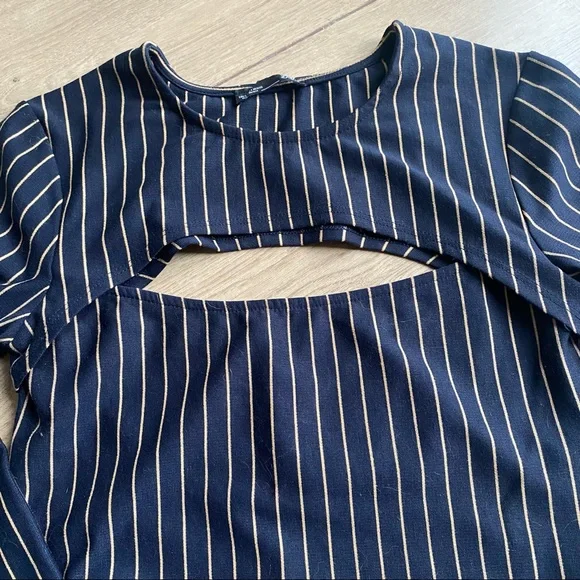 Zara Shirt - Picture 2 of 3